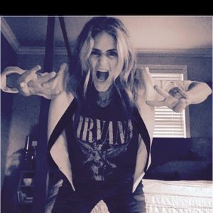 Meet your Posher, Jenise